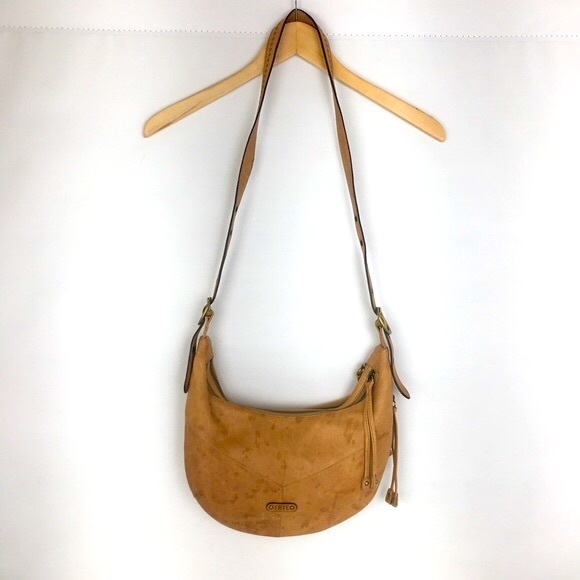 Frye Handbags - Frye Gina Leather Hobo Bag Shoulder Bag Tan